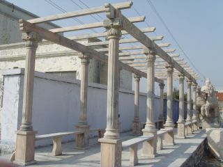 石雕長廊的相關介紹