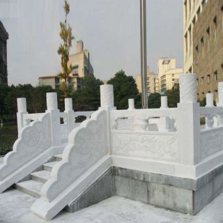 國旗臺的尺寸規(guī)格有什么標(biāo)準(zhǔn)或規(guī)范嗎？