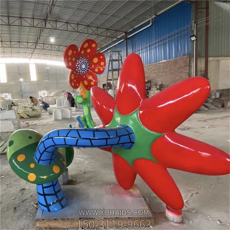 幼兒園游樂(lè)場(chǎng)大型創(chuàng)意樹(shù)脂彩繪花朵雕塑