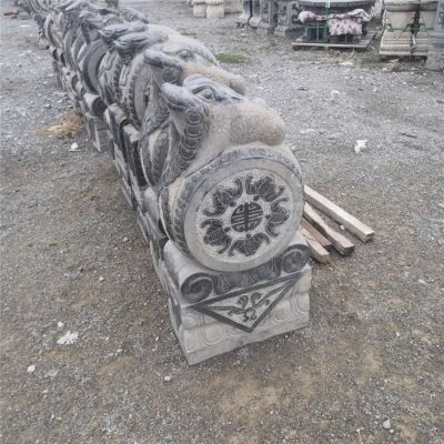 金蟾抱鼓石，青石門墩