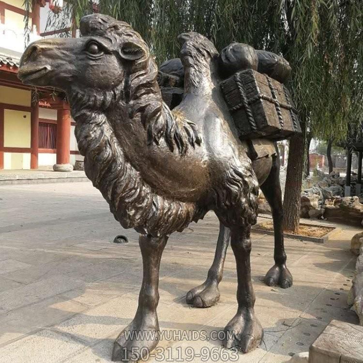 園林廣場(chǎng)大型動(dòng)物景觀銅雕駱駝雕塑