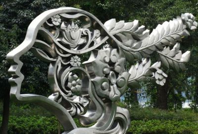 不銹鋼飛翔美女雕塑的作用是啥？