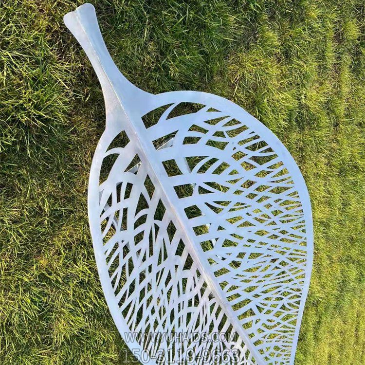 不銹鋼樹(shù)葉，鏤空樹(shù)葉雕塑